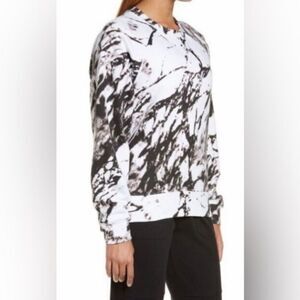 Zella NWT blurred inkprint sweatshirt size S